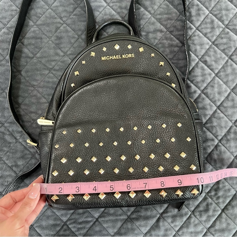 Michael Kors Backpack Women Studded Leather Backpack Black Gold Medium - Picture 4 of 13